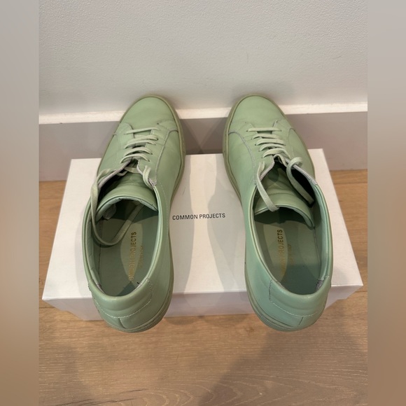 Common Project Achilles Low Sneaker - Mint Green - IT 43 / US 10 - Picture 2 of 5